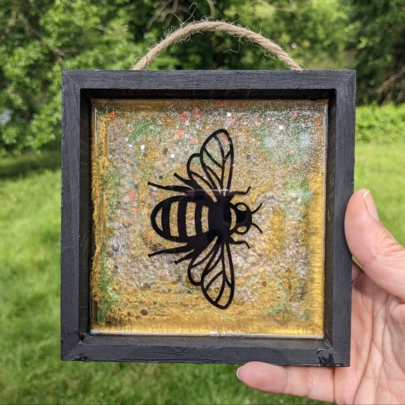 Hand Crafted Other - Bee Wall Hanging Resin Wall Art Shadowbox Gold Black Wood Canvas Artisan Bees
